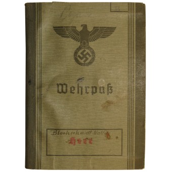 Wehrpaß till veteranen från första världskriget, som tjänstgjorde i Sich Btl 945, KIA. Espenlaub militaria